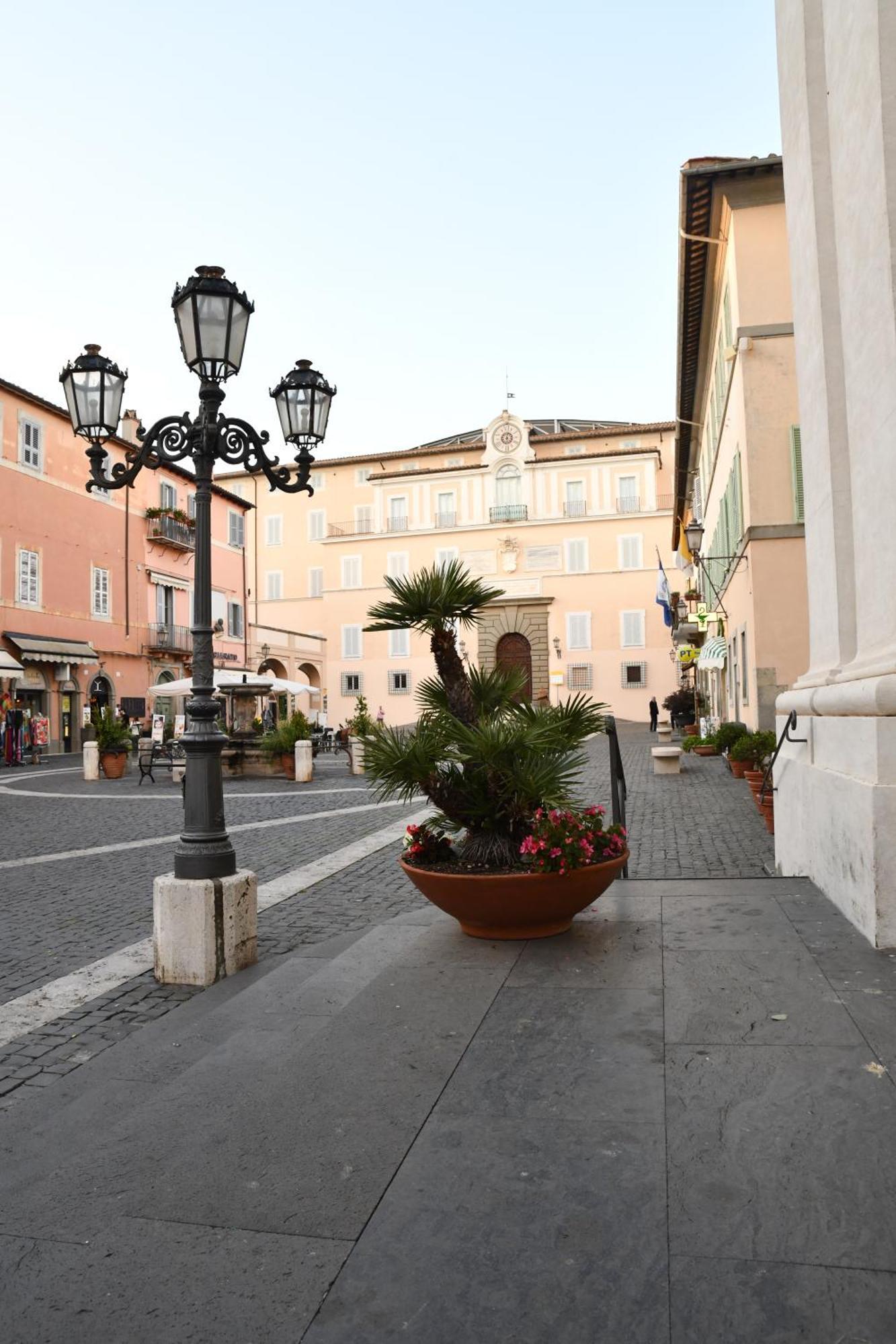 Residenza Dei Papi - Luxury House Apartment